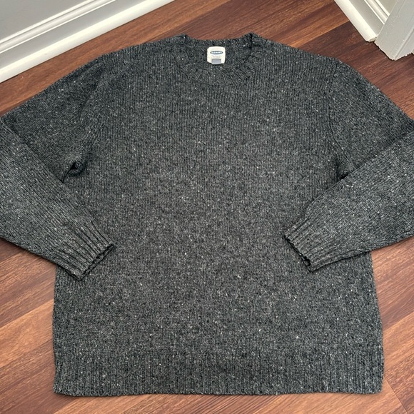 Old Navy Other - Old Navy gray sweater